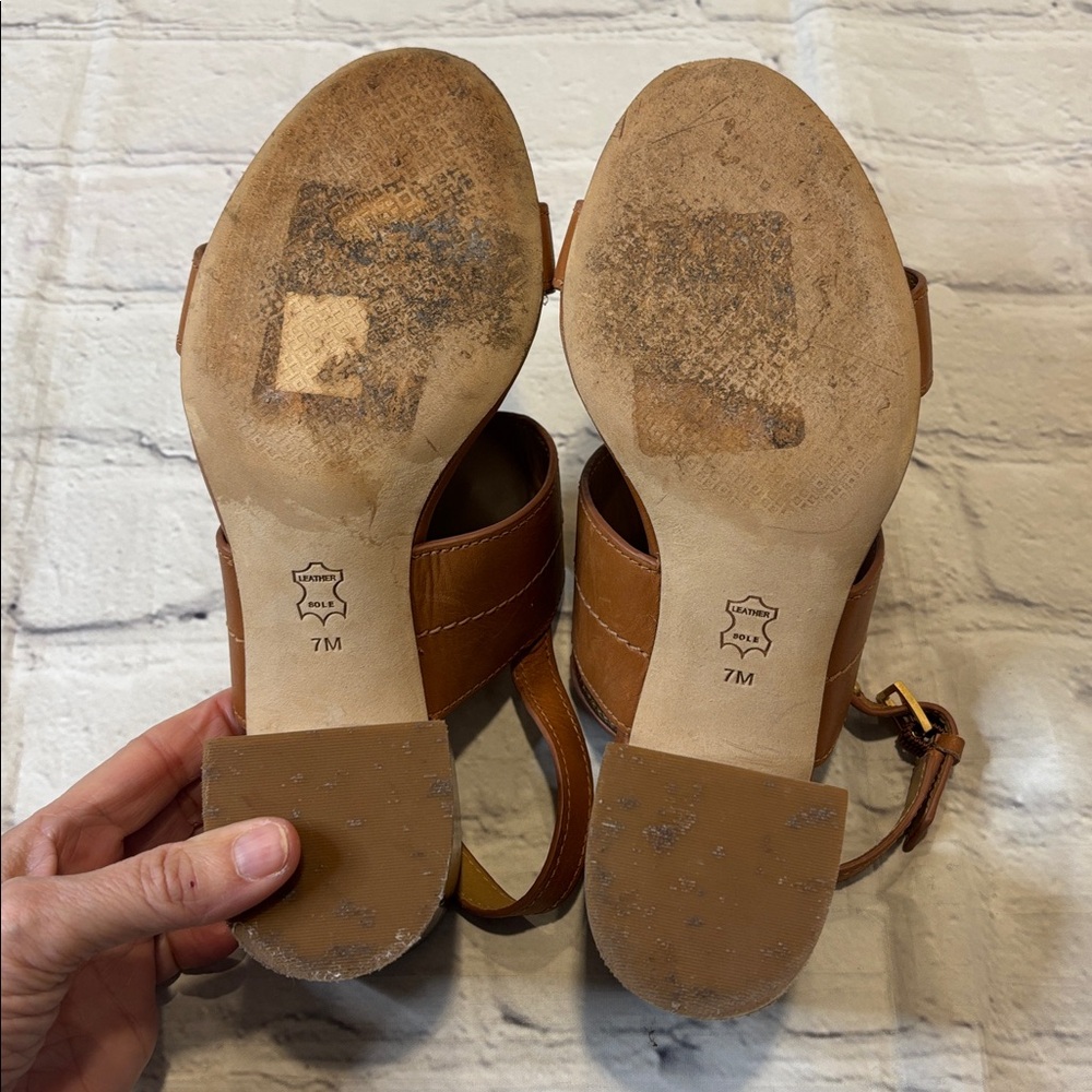 Tory Burch Everly Sandal - Picture 15 of 16